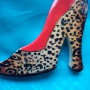 Brown/Red Animal Print HIGH Heel Pin